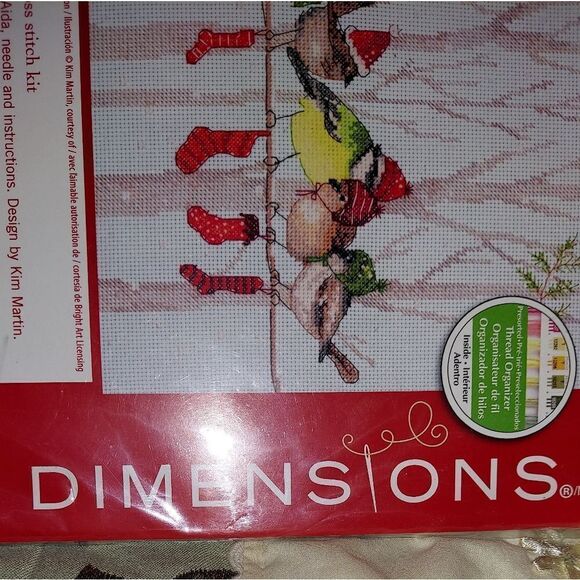 Christmas Counted Cross stitch kit  Winter Gathering  #70-08970 12" x 9" - Picture 4 of 5